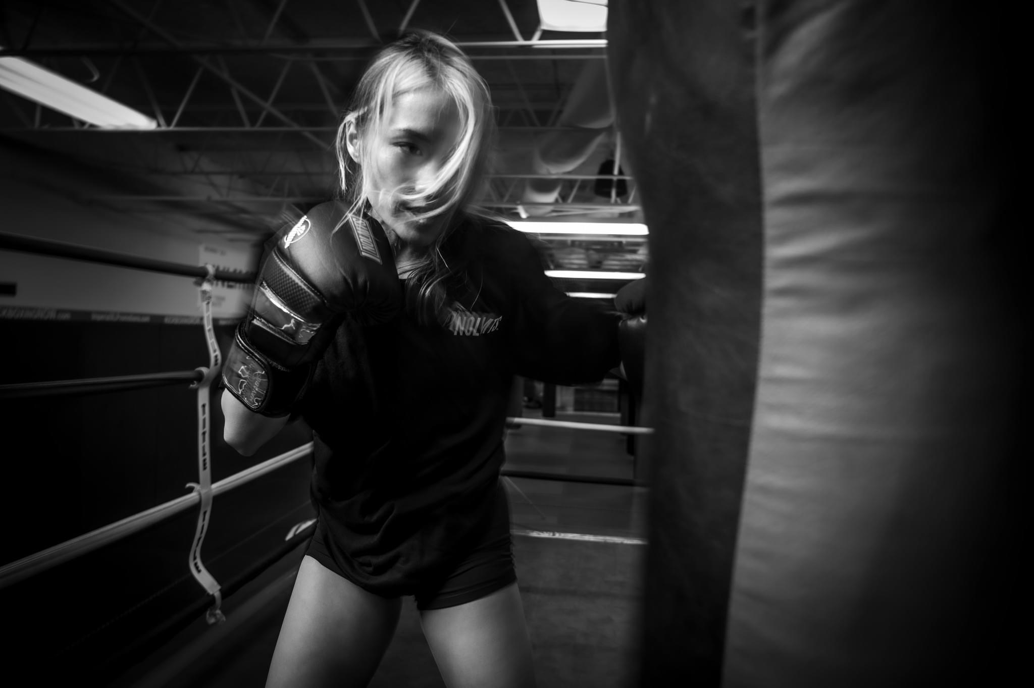 Lizzie wearing Hayabusa T3 gloves