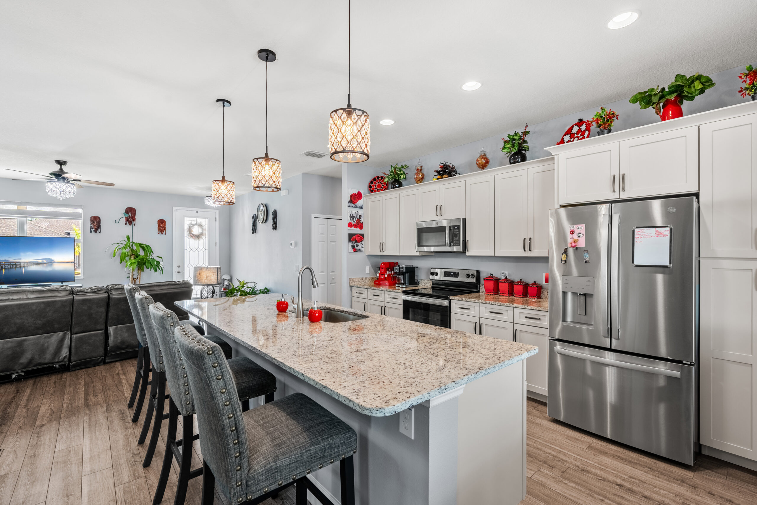Gourmet Kitchen with Granite Countertops