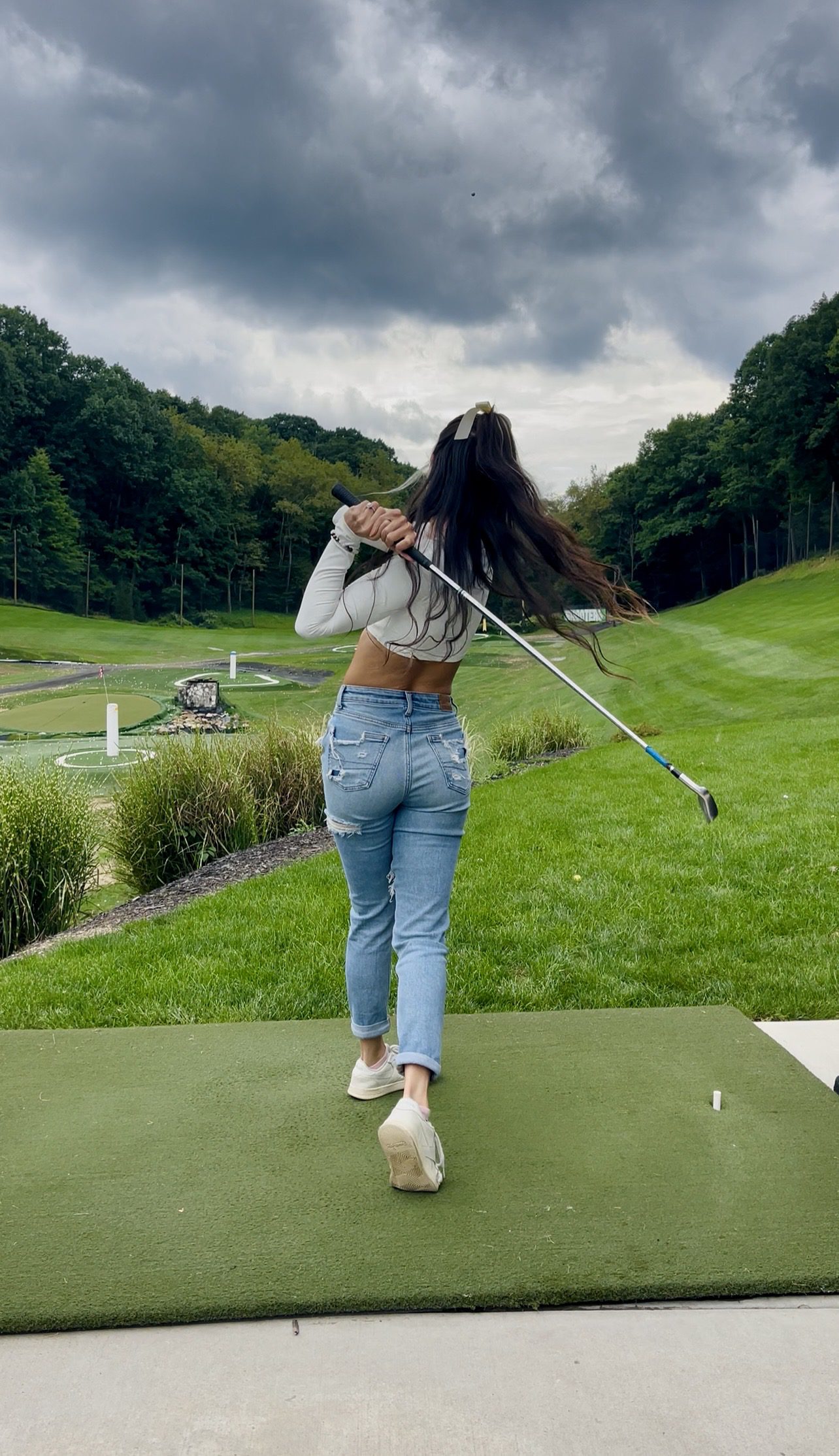 Lizzie Le Instagram Golfing